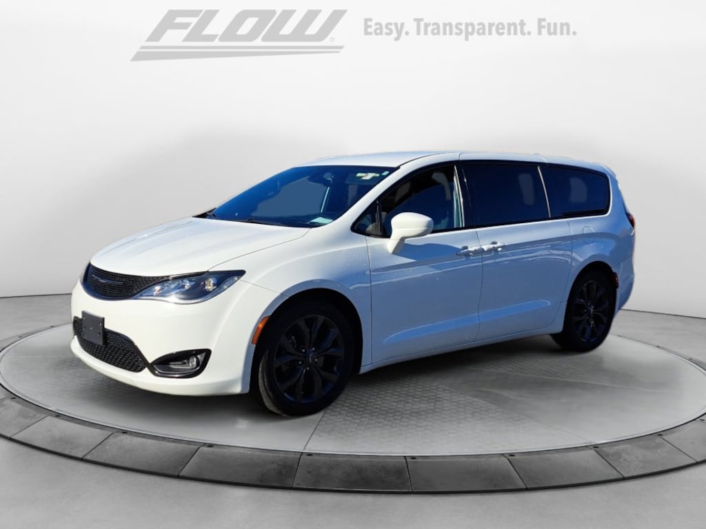 Used 2019 Chrysler Pacifica Touring Plus