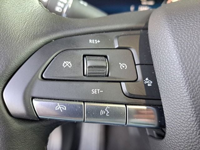 2025 Cadillac XT4 Premium Luxury - Photo 33