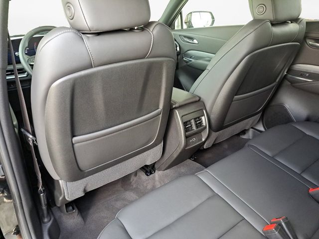 2025 Cadillac XT4 Premium Luxury - Photo 13