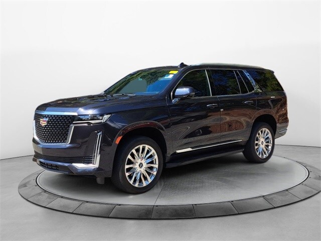 2023 Cadillac Escalade Premium Luxury photo 3