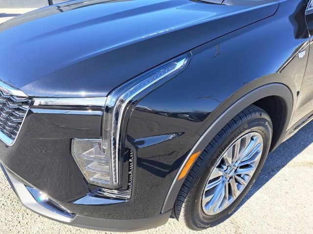 2025 Cadillac XT4 Premium Luxury - Photo 23