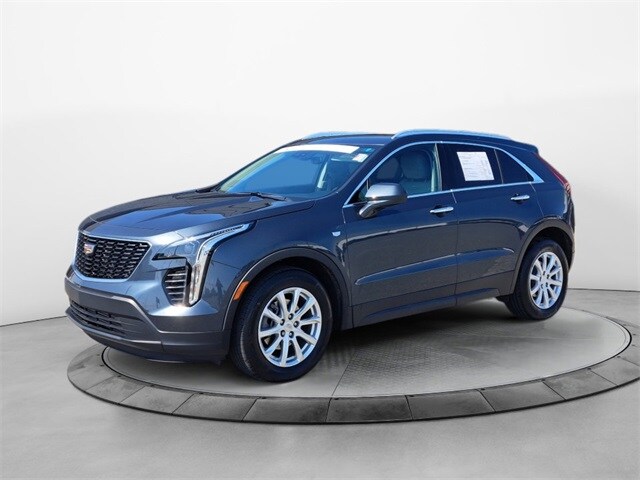 2021 Cadillac XT4 Luxury photo 2