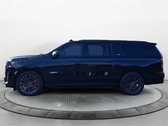 2024 Cadillac Escalade ESV V-Series photo 4