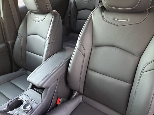2025 Cadillac XT4 Premium Luxury - Photo 11