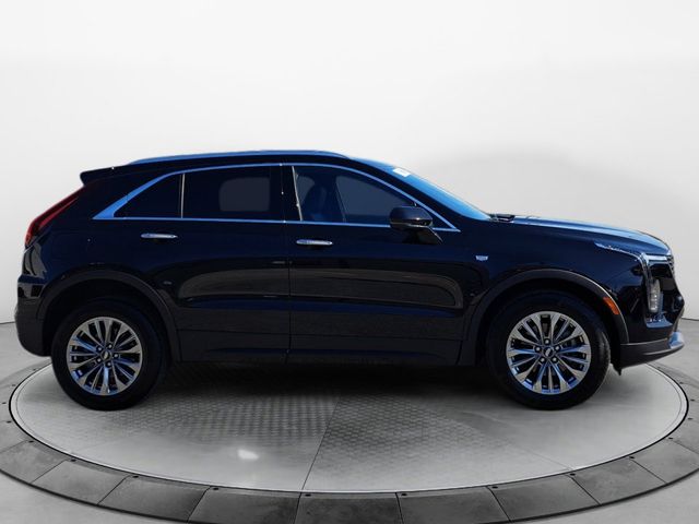 2025 Cadillac XT4 Premium Luxury - Photo 8