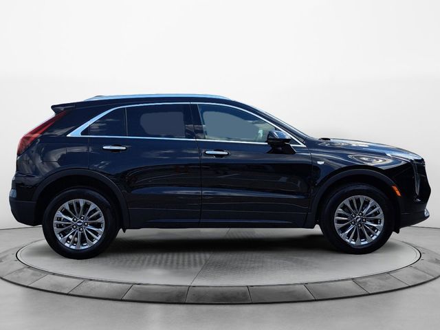 2025 Cadillac XT4 Premium Luxury - Photo 8