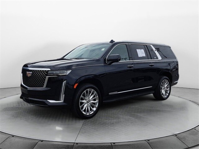 2022 Cadillac Escalade ESV Premium Luxury photo 3