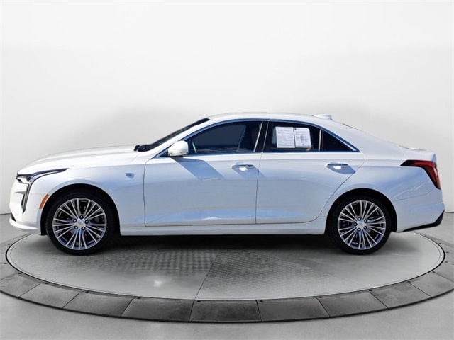 2020 Cadillac CT4 Premium Luxury photo 4