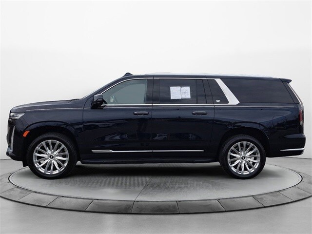 2022 Cadillac Escalade ESV Premium Luxury photo 4