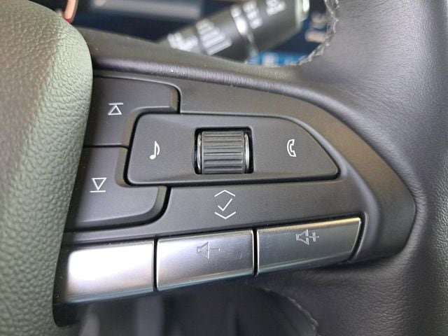 2025 Cadillac XT4 Premium Luxury - Photo 34