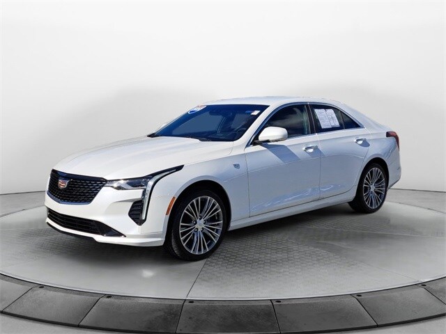 2020 Cadillac CT4 Premium Luxury photo 3