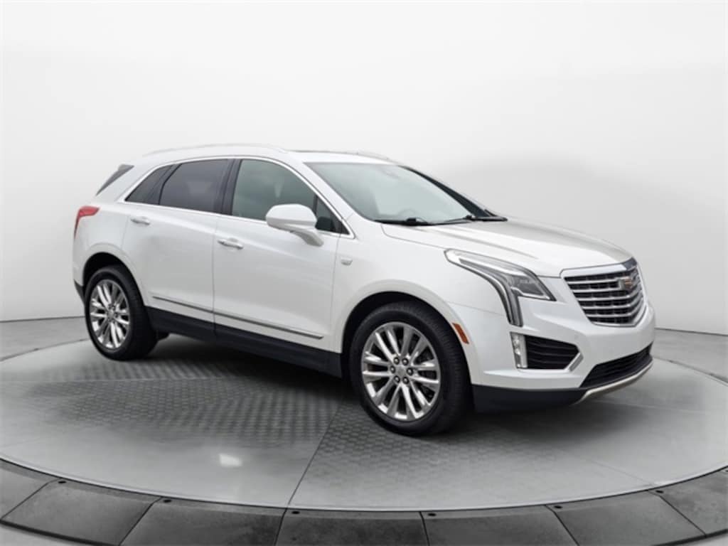 Used 2017 CADILLAC XT5 Platinum SUV