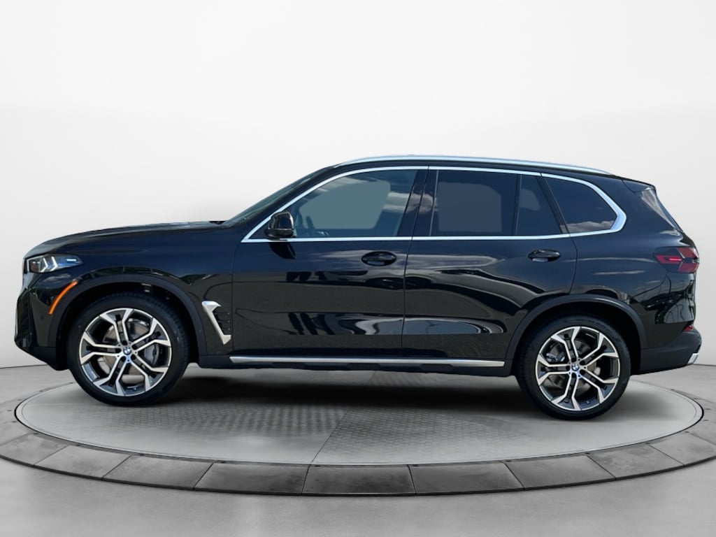 New 2026 BMW X5 xDrive40i SUV