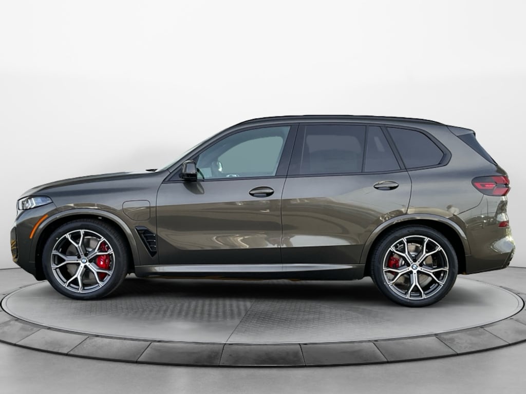 New 2026 BMW X5 PHEV xDrive50e SUV