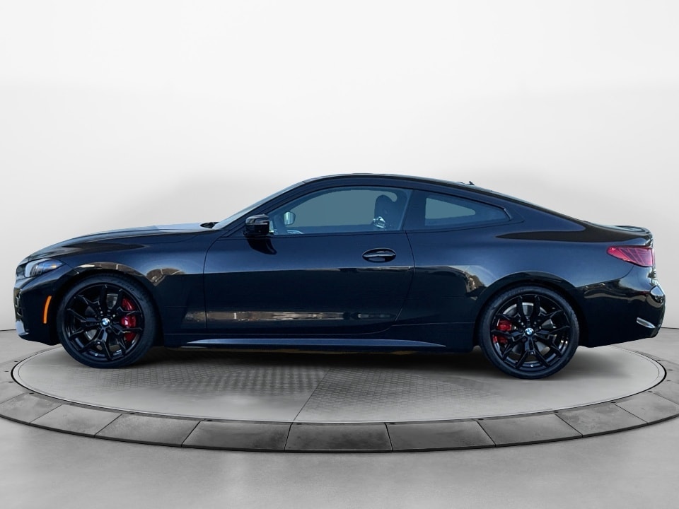 2026 BMW 4 Series 430i - Photo 3