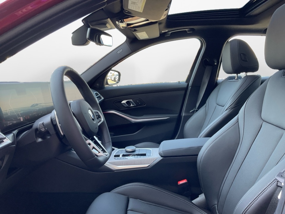 2026 BMW 3 Series 330i - Photo 9