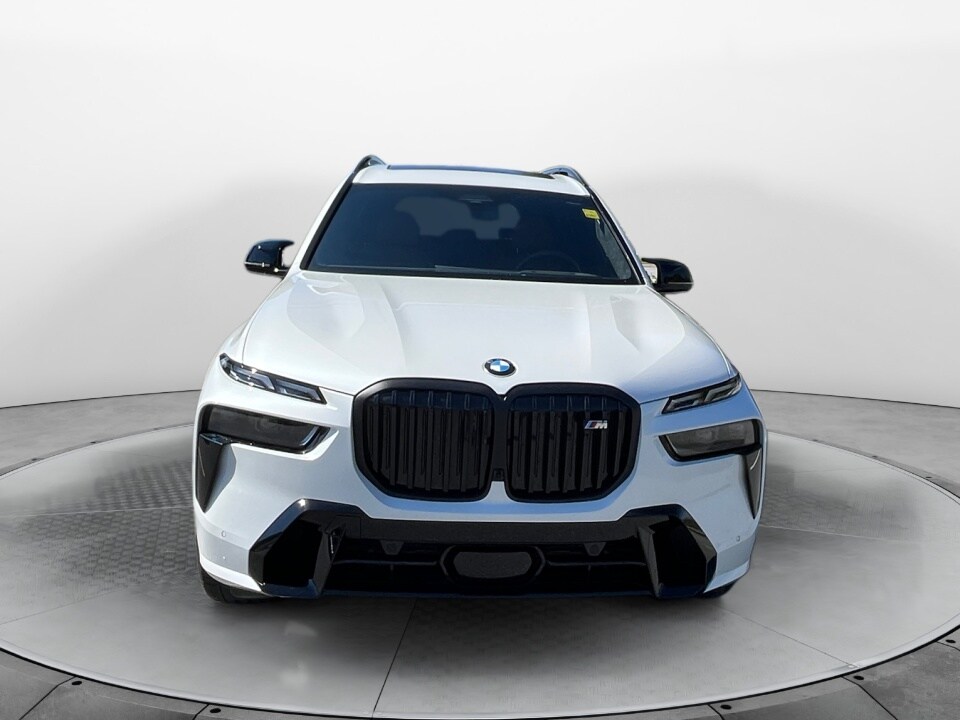 2025 Bmw X7 M60i photo 2