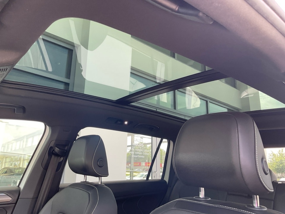 2022 Volkswagen Tiguan SEL R-LINE - Photo 25