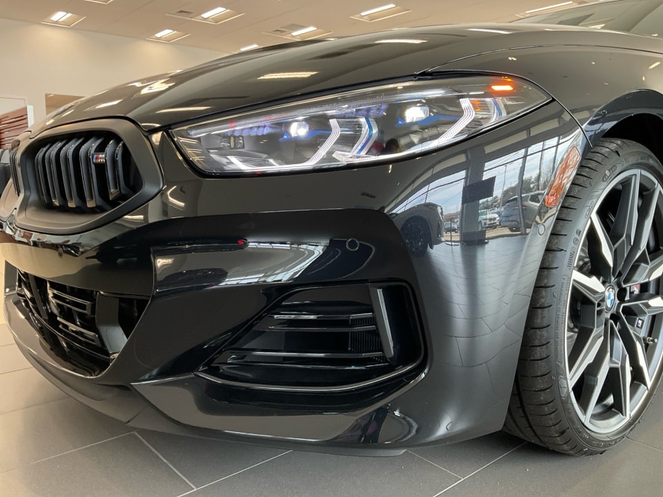 2026 BMW 8 Series M850i - Photo 26