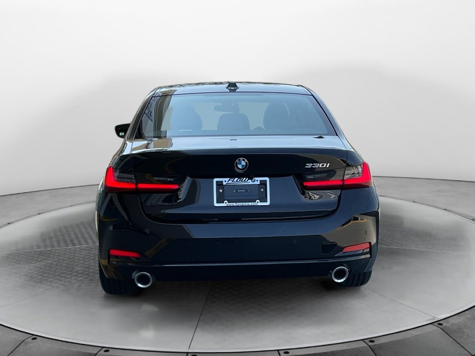 2026 BMW 3 Series 330i - Photo 6