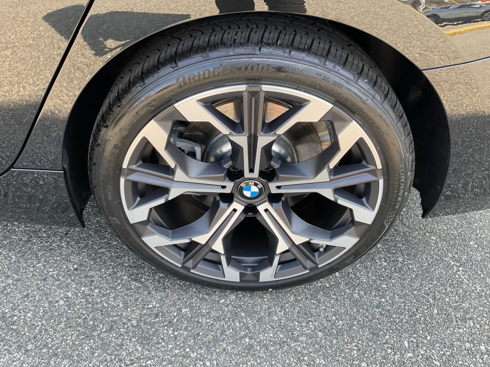 2026 BMW 3 Series 330i - Photo 22