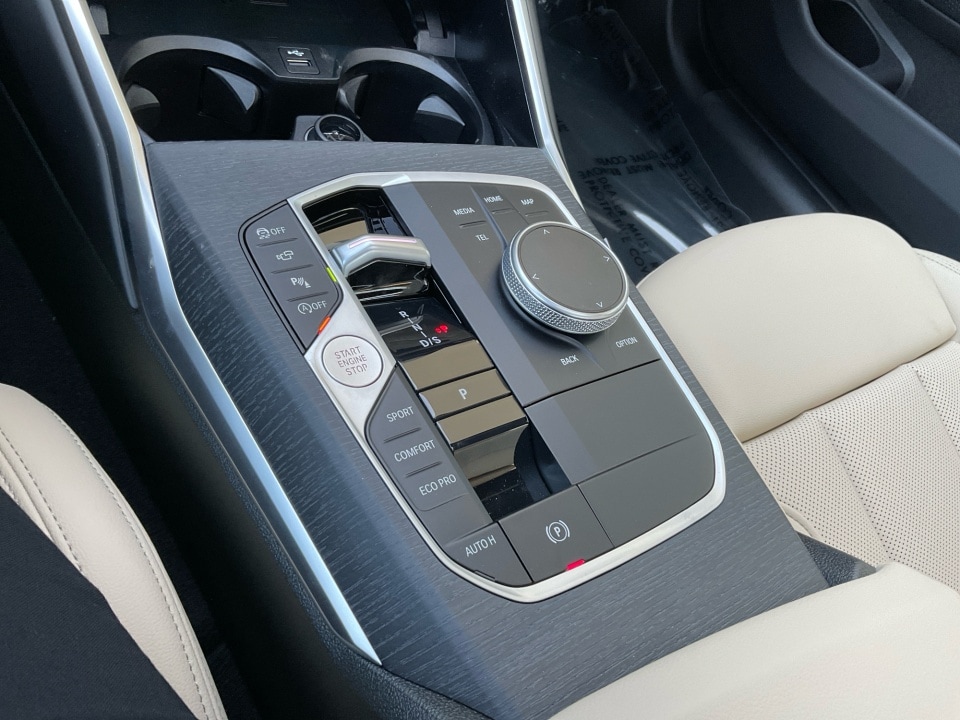 2026 BMW 3 Series 330i - Photo 20