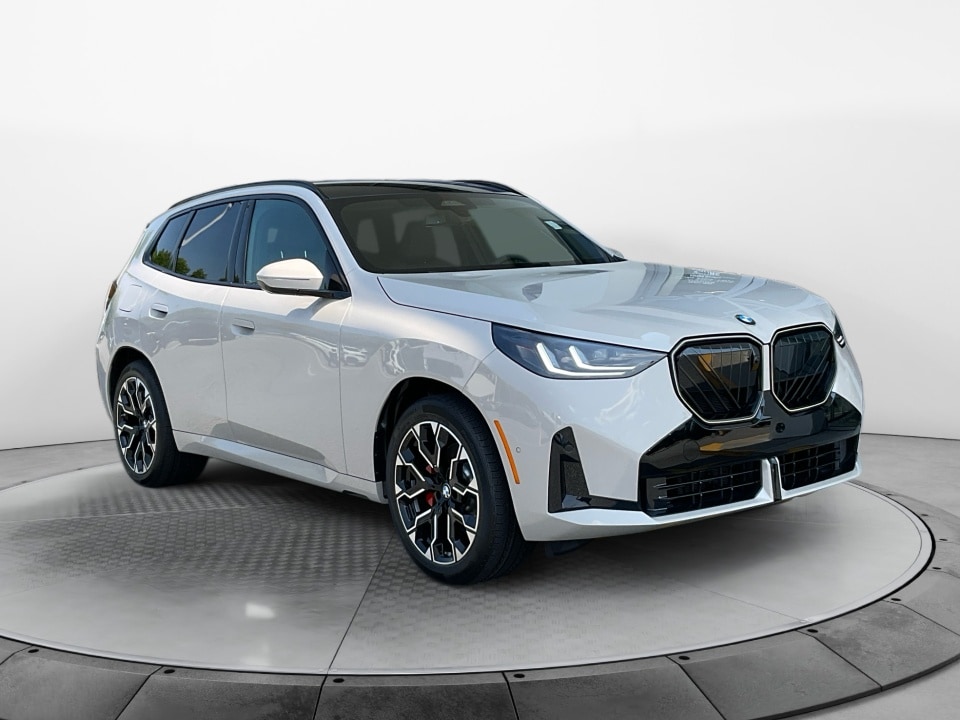 2026 BMW X3 30 XDRIVE's photo