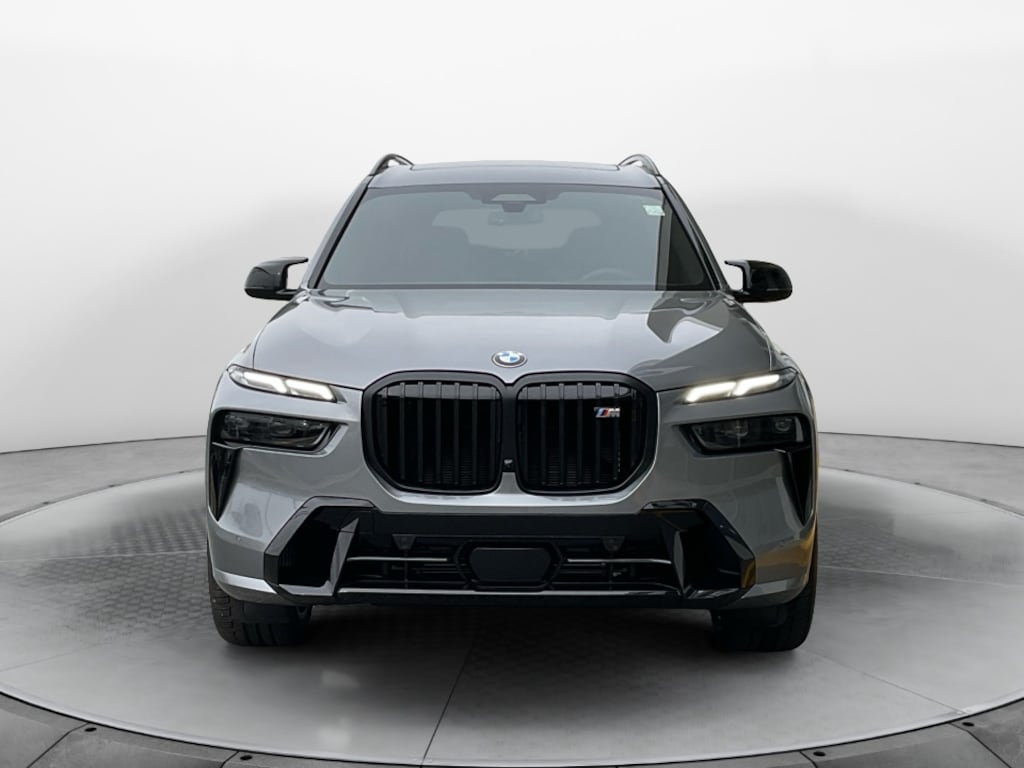 New 2026 BMW X7 M60i SUV