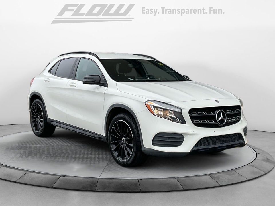 2018 Mercedes-Benz GLA-Class GLA250's photo