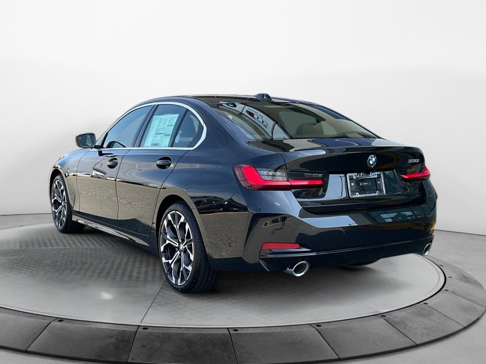 2026 BMW 3 Series 330i - Photo 5