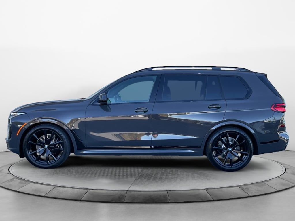 New 2026 BMW X7 xDrive40i SUV