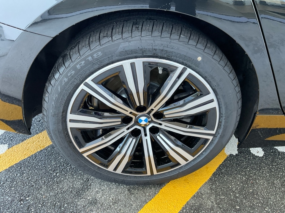 2026 BMW 3 Series 330i - Photo 23