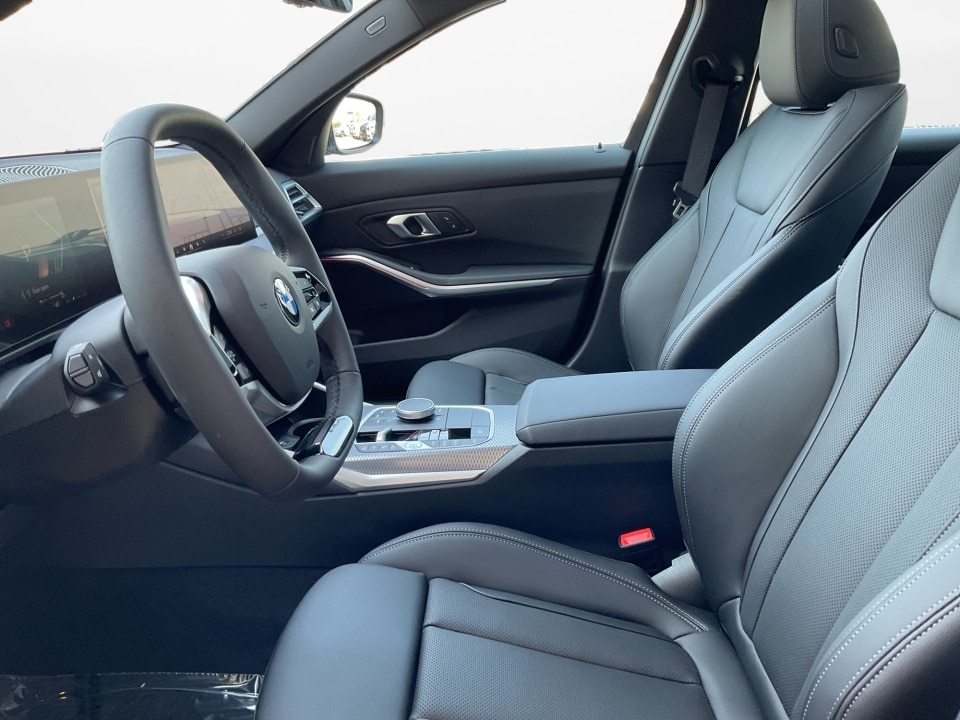 2026 BMW 3 Series 330i - Photo 9