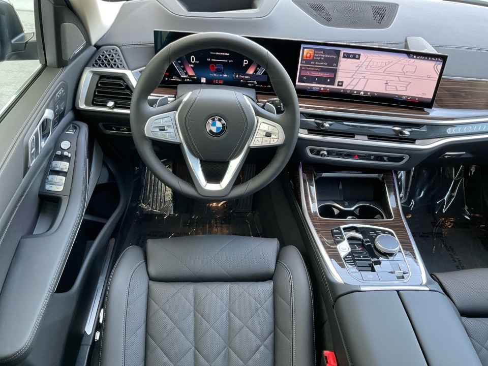 2026 BMW X7 40i - Photo 33