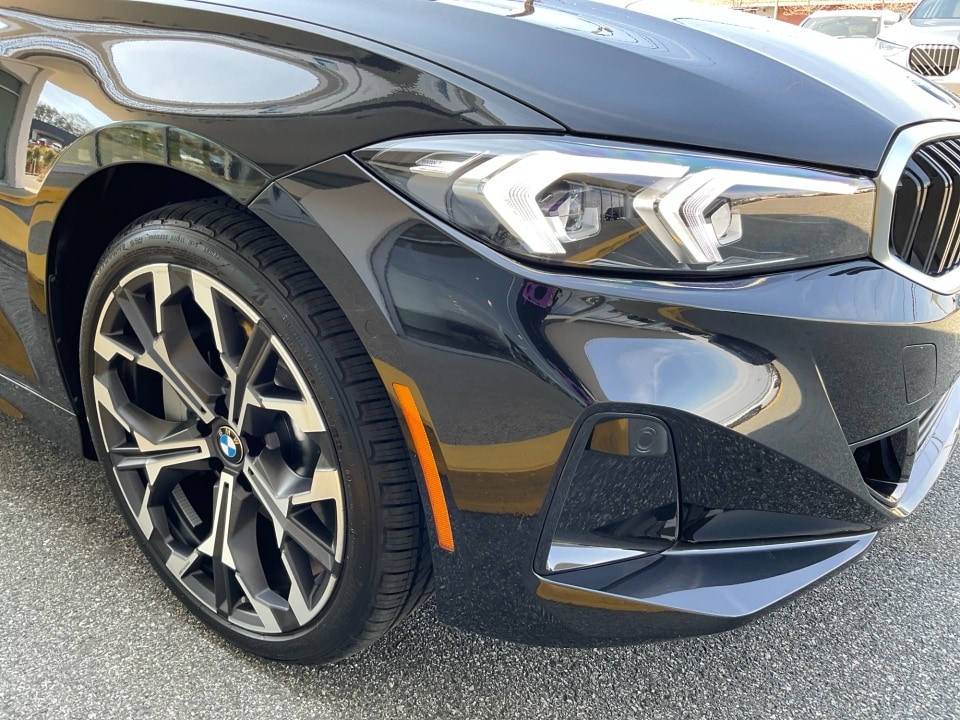 2026 BMW 3 Series 330i - Photo 24