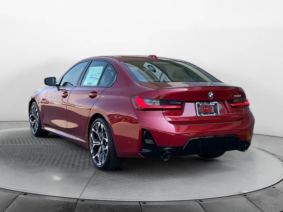 2026 BMW 3 Series 330i - Photo 5