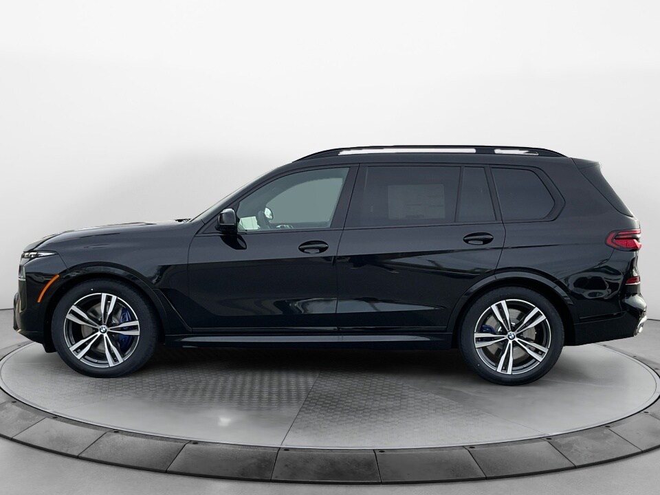 2025 Bmw X7 M60i photo 2