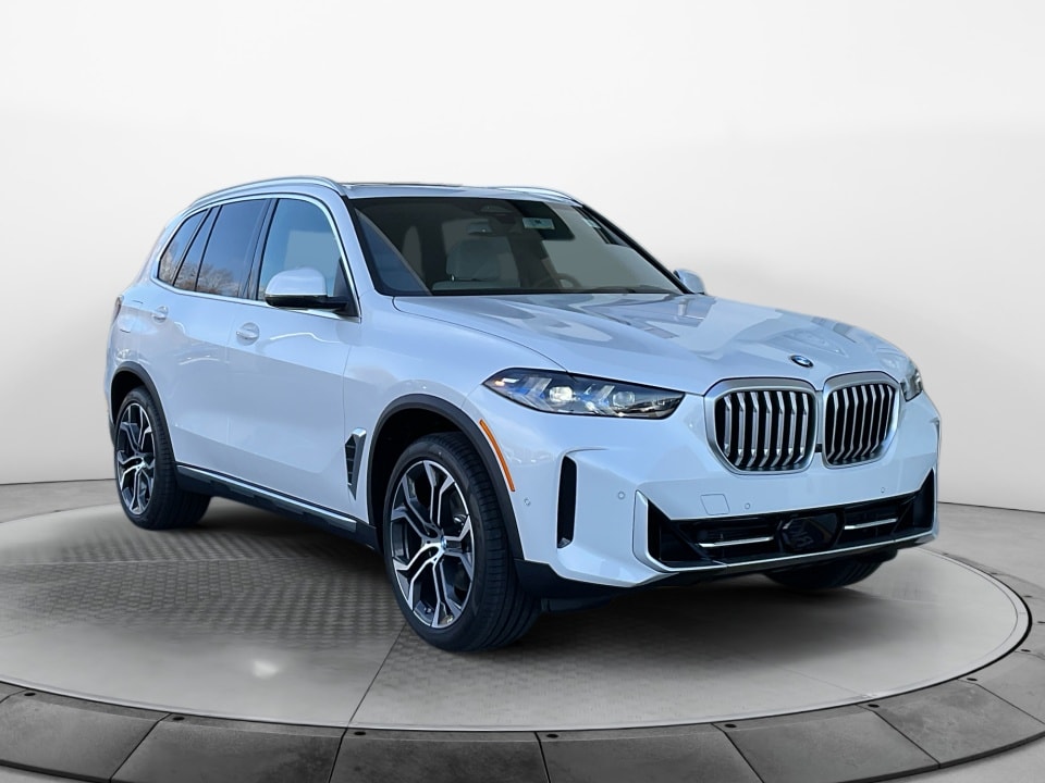 2026 BMW X5 40i's photo