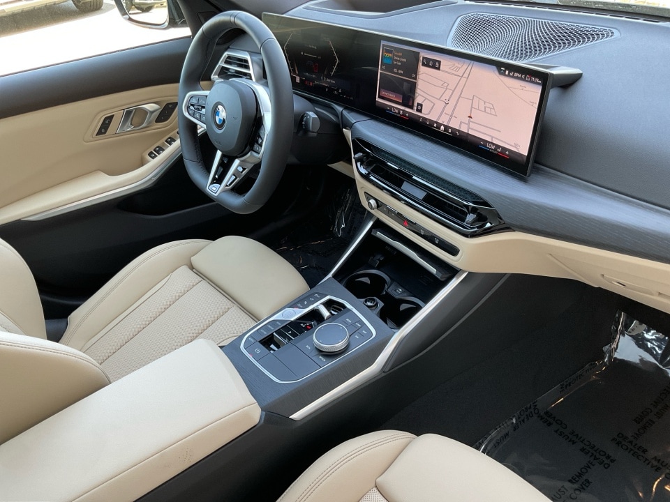 2026 BMW 3 Series 330i - Photo 32