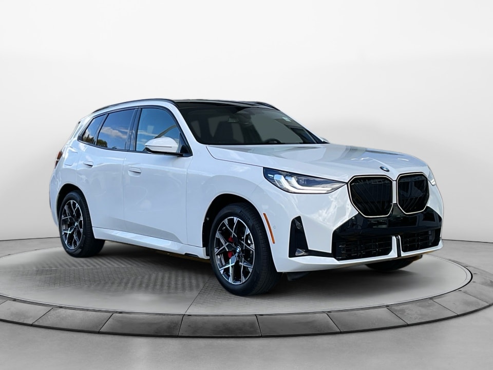 2026 BMW X3 30's photo