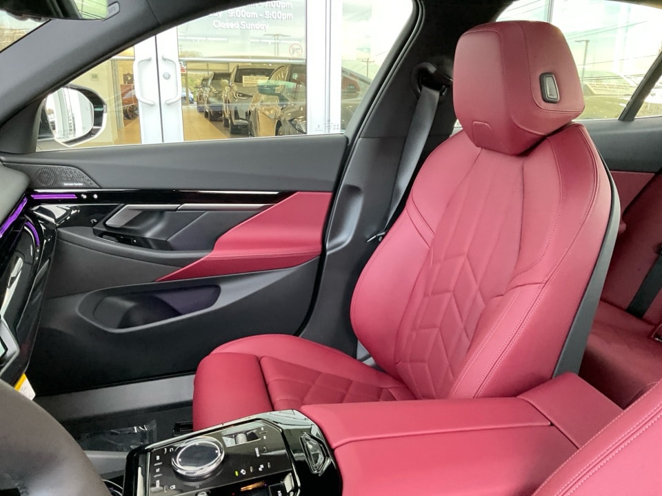 2026 BMW 5 Series 530i - Photo 27
