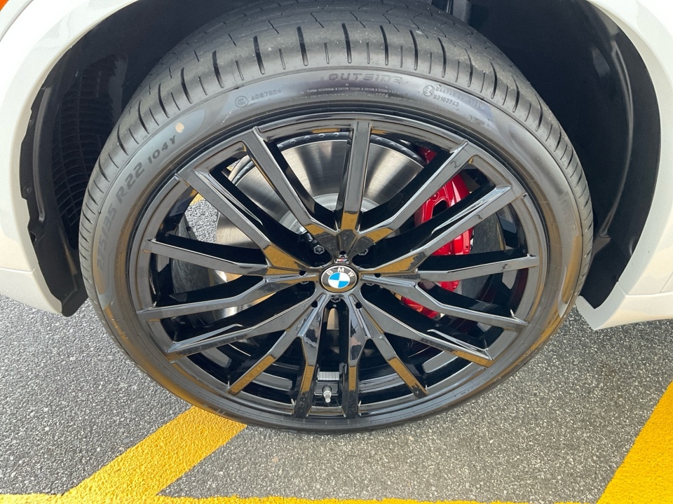 2026 BMW X5 M60i - Photo 27
