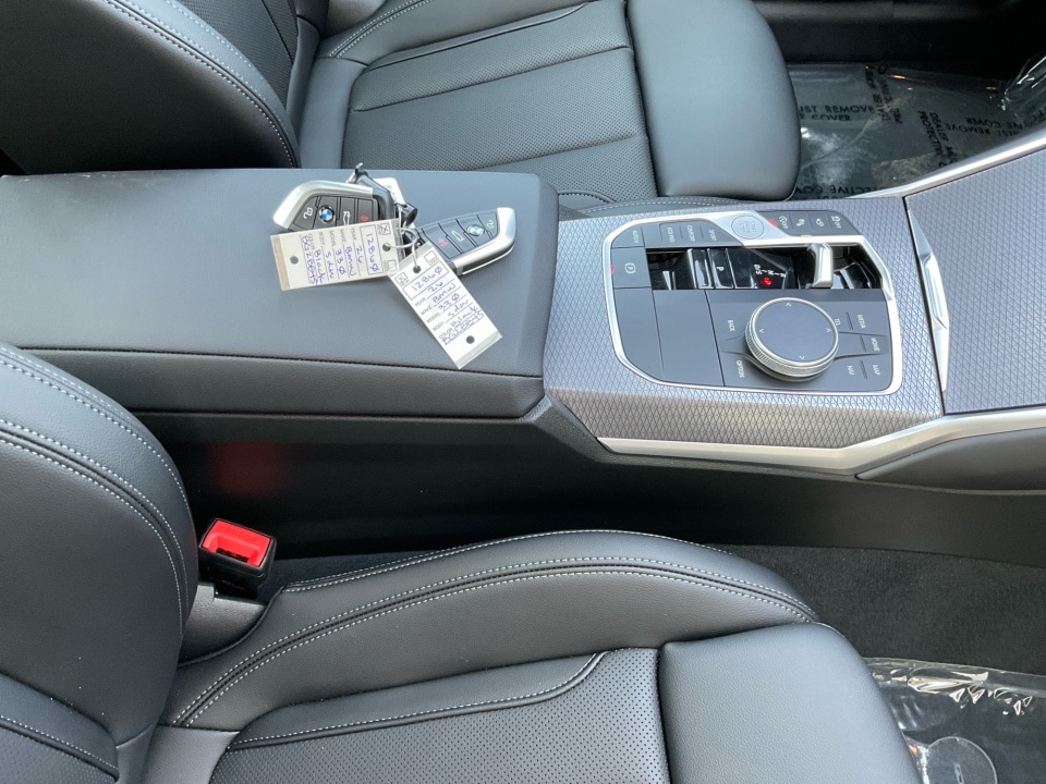 2026 BMW 3 Series 330i - Photo 29