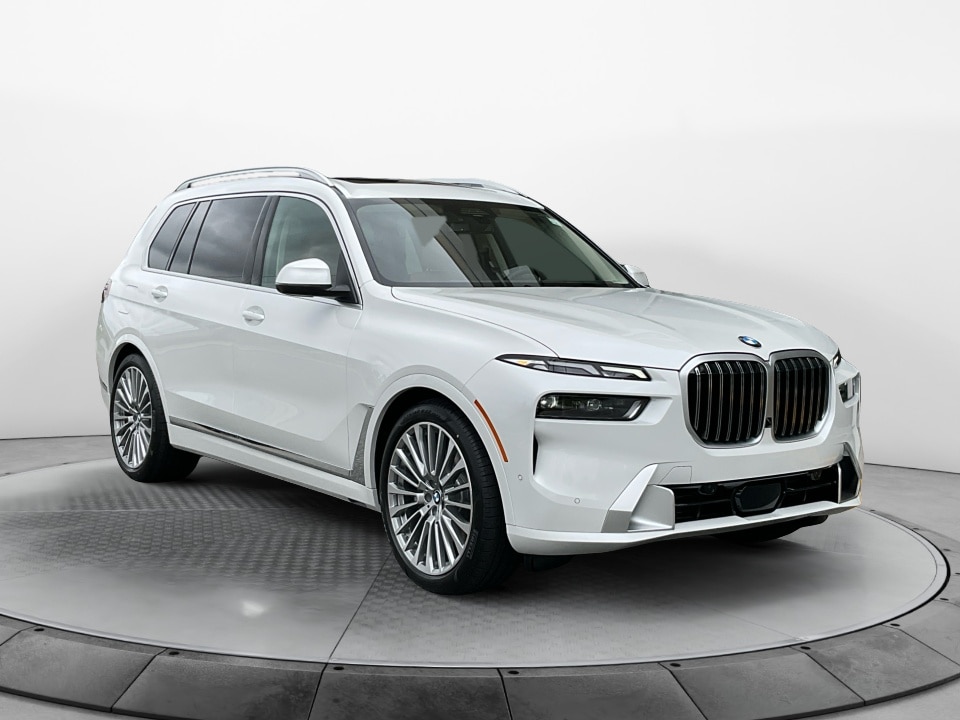 2027 BMW X7 xDrive40i's photo