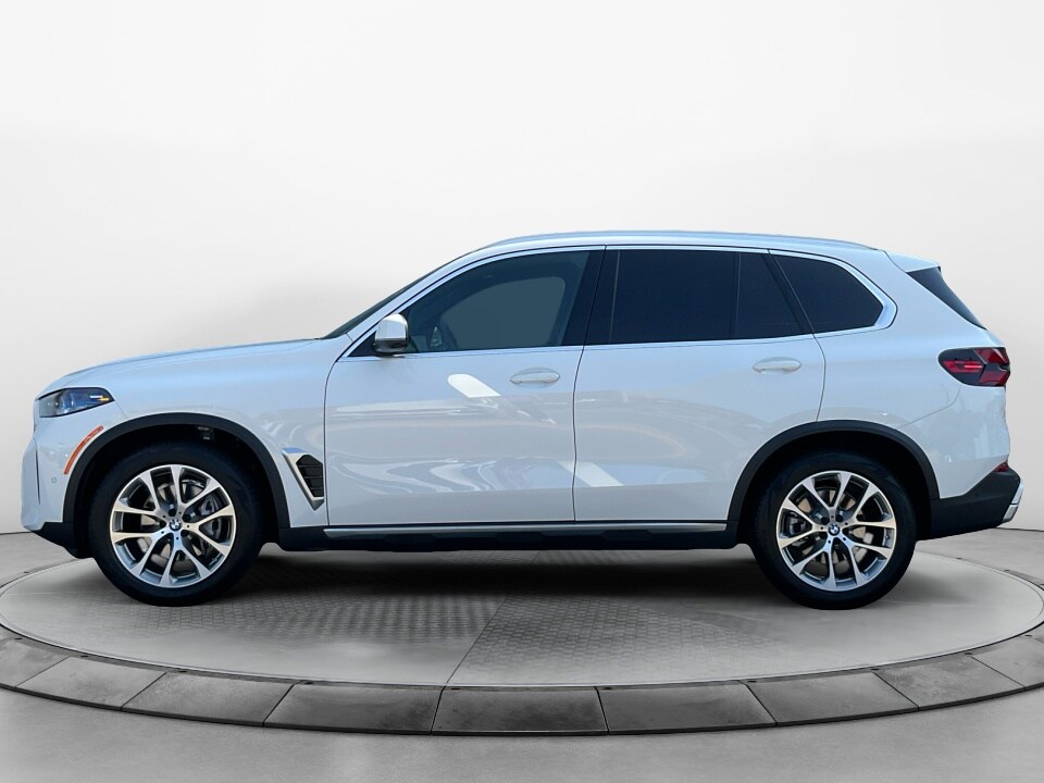 2025 Bmw X5 xDrive40i photo 3