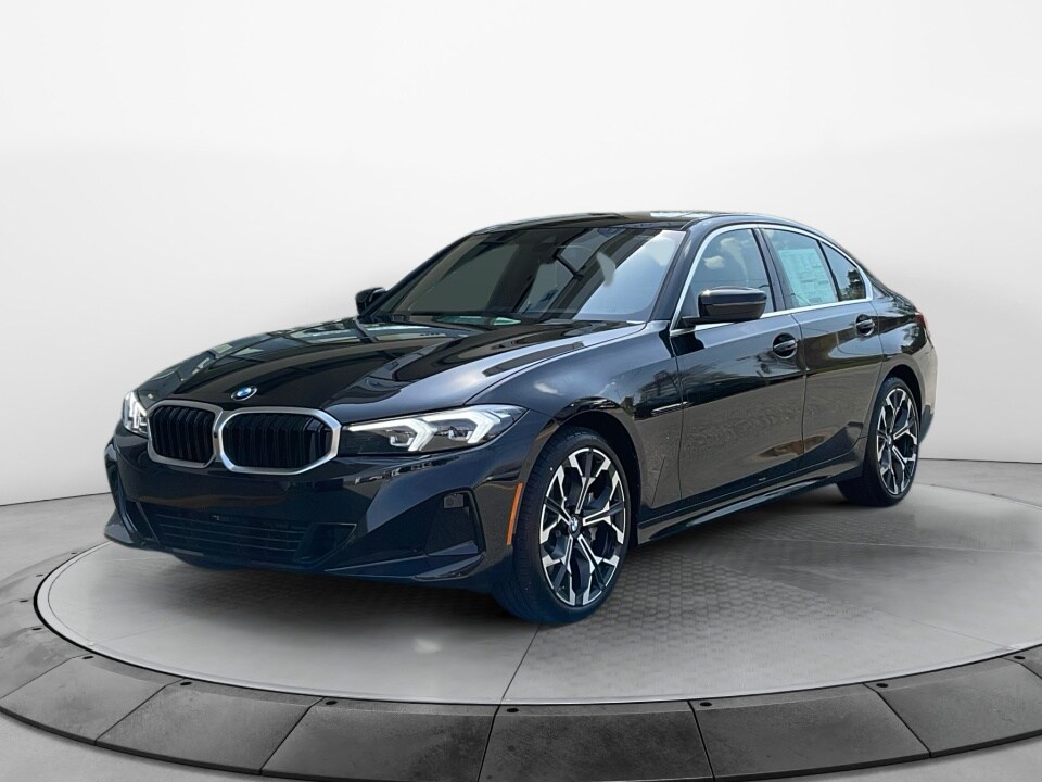 2026 BMW 3 Series 330i - Photo 3