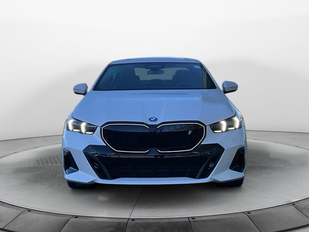 New 2026 BMW i5 eDrive40 Sedan