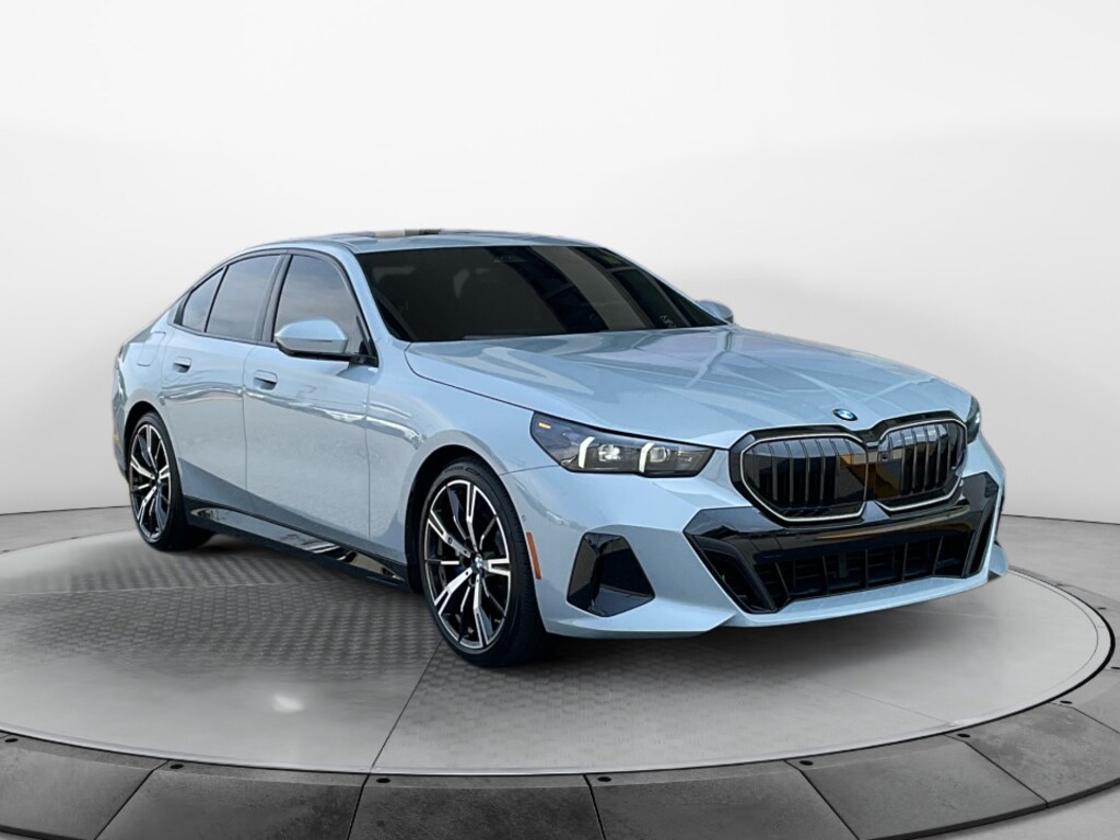 Certified 2026 BMW 530i xDrive Sedan