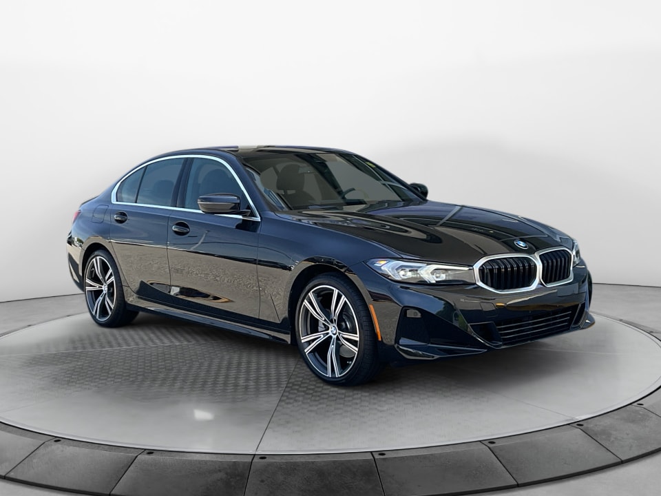 2024 BMW 3 Series 330i xDrive Sedan's photo