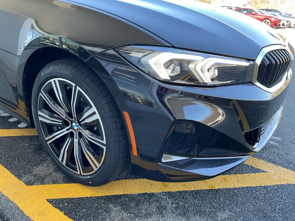 2026 BMW 3 Series 330i - Photo 24